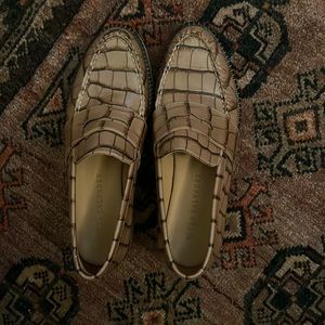 Freda Salvador Char Loafer